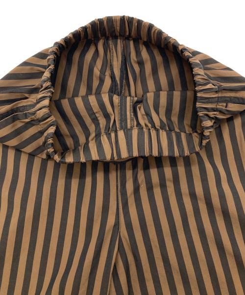 loomer（ルーマー）loomer (ルーマー) FRAMeWORK (フレームワーク) 別注ボタニカルダイ ストライプパンツ イージーパンツ ブラウン サイズ:1の古着・服飾アイテム