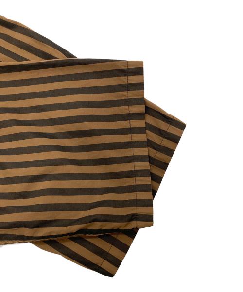 loomer（ルーマー）loomer (ルーマー) FRAMeWORK (フレームワーク) 別注ボタニカルダイ ストライプパンツ イージーパンツ ブラウン サイズ:1の古着・服飾アイテム