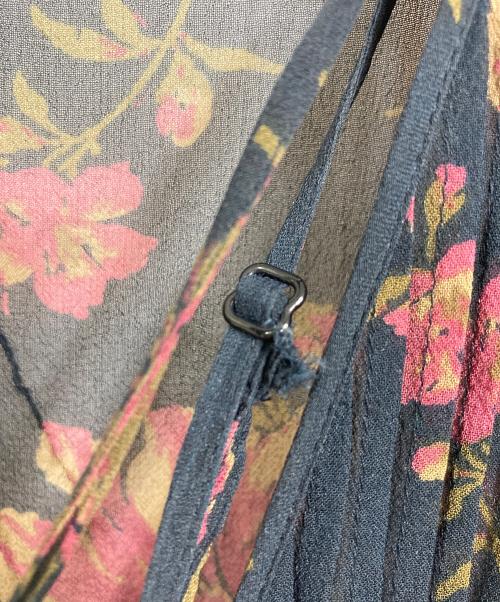 POLO RALPH LAUREN（ポロ・ラルフローレン）POLO RALPH LAUREN (ポロ・ラルフローレン) フラワー総柄ノースリーブシルクワンピース　裾ティアードワンピース　花柄 ネイビー×レッドの古着・服飾アイテム