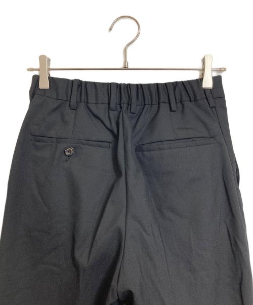 MARKAWARE（マーカウェア）MARKAWARE (マーカウェア) ウールパンツ PEGTOP TROUSERS ペグトップパンツ 日本製 ブラック サイズ:1の古着・服飾アイテム
