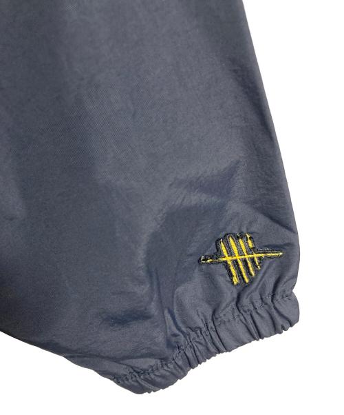 manwithamission（マンウィズアミッション）manwithamission (マンウィズアミッション) スメルスライクイイ肉コーチジャケット　ナイロンジャケット　アウター　 ブラック サイズ:実寸参照の古着・服飾アイテム