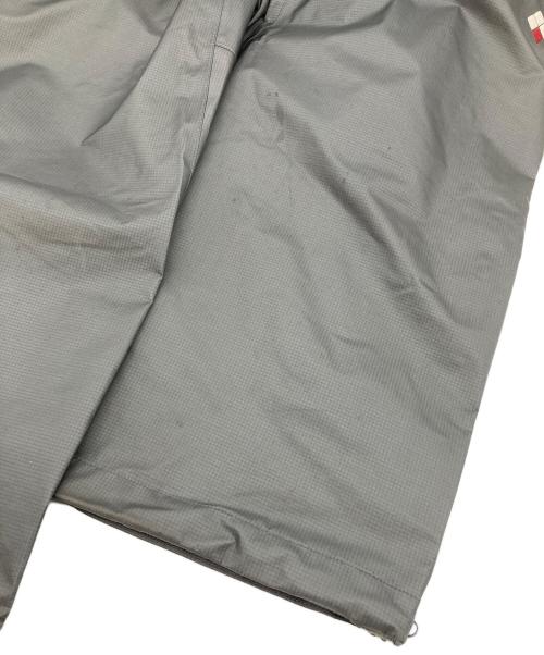 mont-bell（モンベル）mont-bell (モンベル) ストームクルーザーパンツ　ナイロンパンツ　 グレー サイズ:Sの古着・服飾アイテム