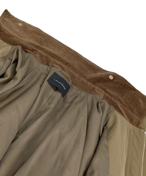 Lavish Gate（ラビッシュゲート）Lavish Gate (ラビッシュゲート) 撥水ステンカラーハーフコート カーキ サイズ:FREEの古着・服飾アイテム