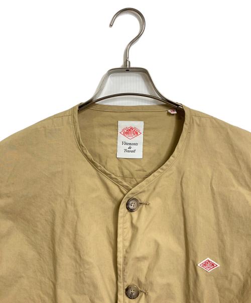 DANTON（ダントン）DANTON (ダントン) DOWNPROOF COLLARLESS SHORT JACKET ダウンプルーフカラーレストランショートジャケット　ノーカラージャケット　アウター　ライトアウター ベージュ サイズ:38の古着・服飾アイテム