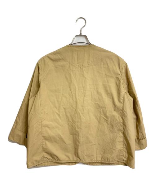 DANTON（ダントン）DANTON (ダントン) DOWNPROOF COLLARLESS SHORT JACKET ダウンプルーフカラーレストランショートジャケット　ノーカラージャケット　アウター　ライトアウター ベージュ サイズ:38の古着・服飾アイテム