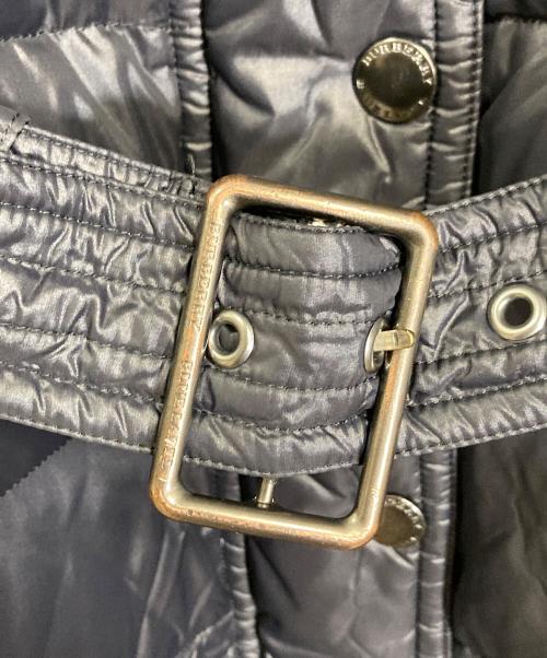 BURBERRY BLUE LABEL（バーバリー ブルー レーベル）BURBERRY BLUE LABEL (バーバリーロンドンブルーレーベル) ダウンコート　ロングコート　アウター ブラック サイズ:38の古着・服飾アイテム