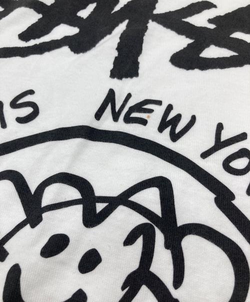 stussy（ステューシー）stussy (ステューシー) MARC JACOBS (マークジェイコブス) World Tour S/S/40thワールドツアーTシャツ　コットンシャツ　 ホワイト サイズ:Lの古着・服飾アイテム