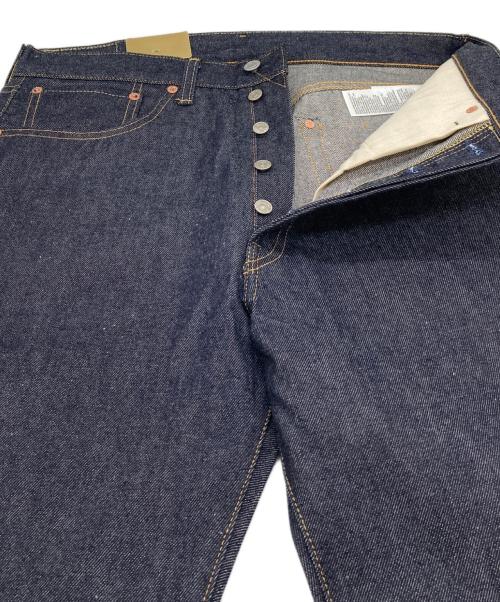 LEVI'S VINTAGE CLOTHING（リーバイス ビンテージ クロージング）LEVI'S VINTAGE CLOTHING (リーバイス ビンテージ クロージング) 1955年モデル復刻501XXデニムパンツ インディゴ サイズ:W34 L34 未使用品の古着・服飾アイテム