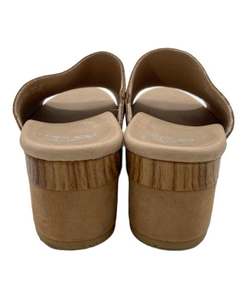 dansko（ダンスコ）Dansko (ダンスコ) MACI サンダル　ヒールサンダル ベージュ サイズ:37の古着・服飾アイテム