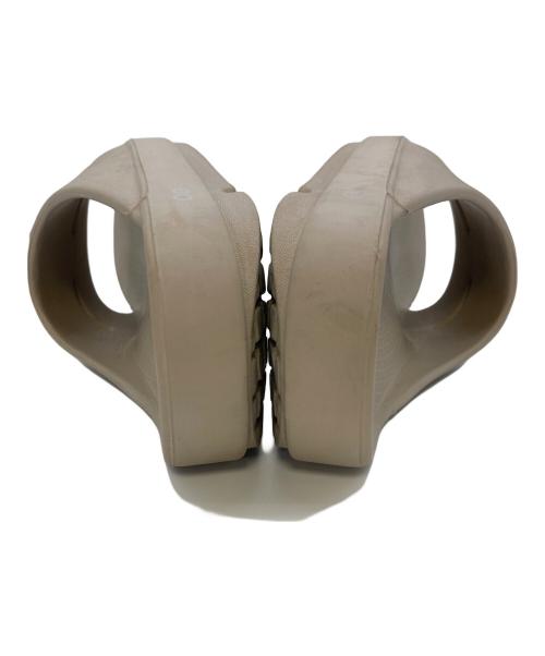 OOFOS（ウーフォス）OOFOS (ウーフォス) リカバリーサンダル/OOmega OOahh 軽量サンダル グレー サイズ:EU40の古着・服飾アイテム