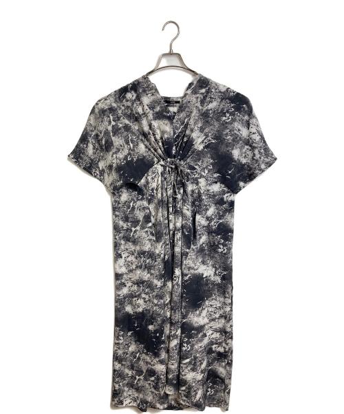OSMOSIS loaf（オズモーシスロフ）OSMOSIS loaf (オズモーシスロフ) バックギャザーワンピース　総柄　ドローコード グレー サイズ:ONEの古着・服飾アイテム