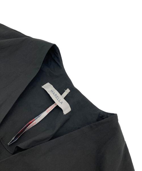 MARELLA（マレーラ）MARELLA (マレーラ) ベルト付ノースリーブワンピース ブラック サイズ:36の古着・服飾アイテム