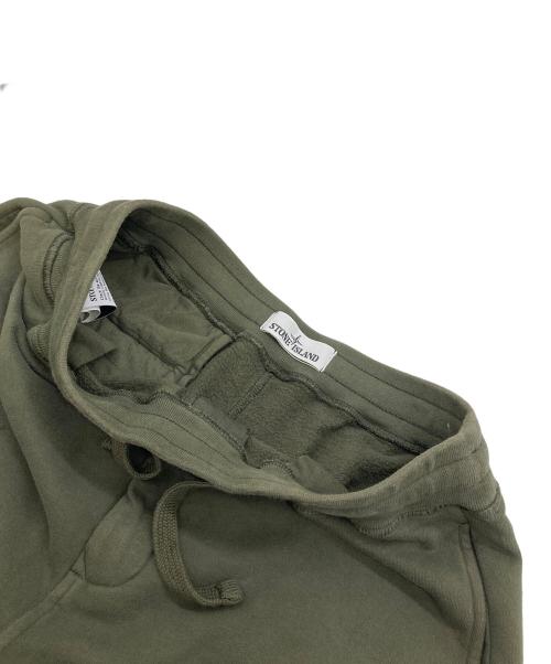 STONE ISLAND（ストーンアイランド）STONE ISLAND (ストーンアイランド) ワッペン付きスウェットハーフパンツ　コットンパンツ　 オリーブ サイズ:Sの古着・服飾アイテム