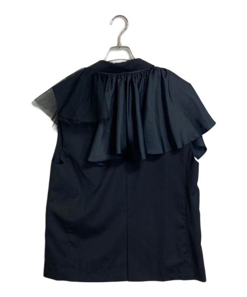 apart by（アパートバイ）apart by (アパートバイ) mi フリルサッシュベスト　ノースリーブジャケット　チュールサッシュ ブラック サイズ:FREE 未使用品の古着・服飾アイテム