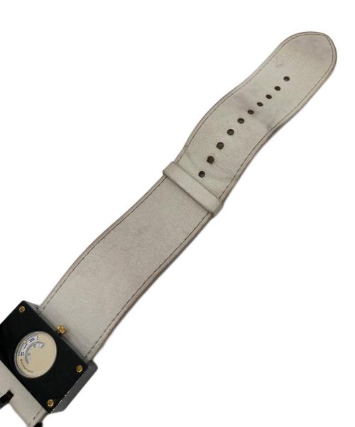 BALENCIAGA（バレンシアガ）BALENCIAGA (バレンシアガ) ベルト型 腕時計 ブレスット型　モントレ　ニコラ期 1000本限定品 234/1000 ホワイト×ブラック サイズ:実寸参照の古着・服飾アイテム