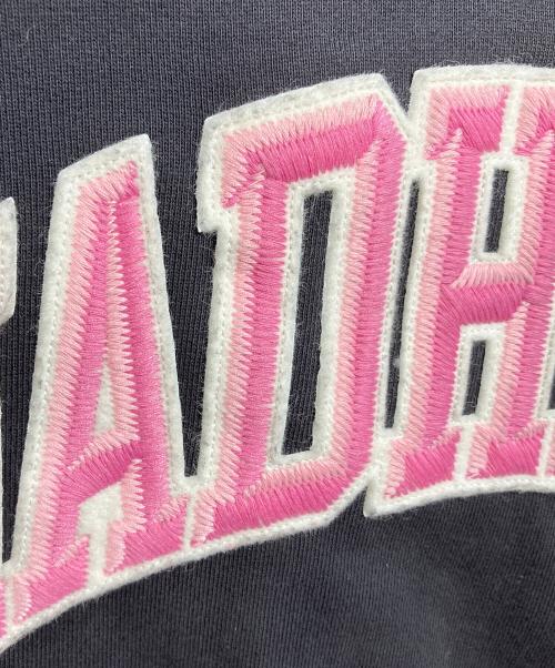 madhappy（マッドハッピー）MADHAPPY (マッドハッピー) Campus Fleece Hoodie  キャンパスフリースフーディ　パーカー　USA製　オーバーサイズ グレー サイズ:Sの古着・服飾アイテム