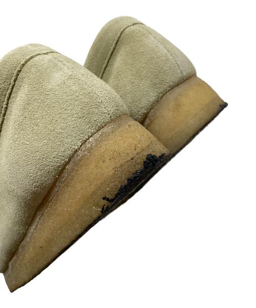 CLARKS（クラークス）CLARKS (クラークス) チャッカブーツ　スウェードブーツ　スウェードシューズ　スエード ベージュ サイズ:UK 4 1/2の古着・服飾アイテム