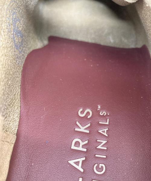 CLARKS（クラークス）CLARKS (クラークス) チャッカブーツ　スウェードブーツ　スウェードシューズ　スエード ベージュ サイズ:UK 4 1/2の古着・服飾アイテム