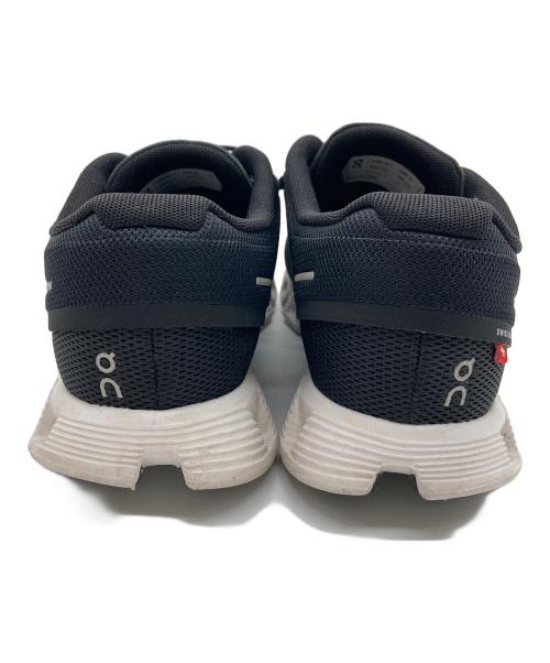 on（オン）on (オン) Cloud 5 (クラウド 5) ランニングシューズ　スポーツ ブラック サイズ:24cmの古着・服飾アイテム