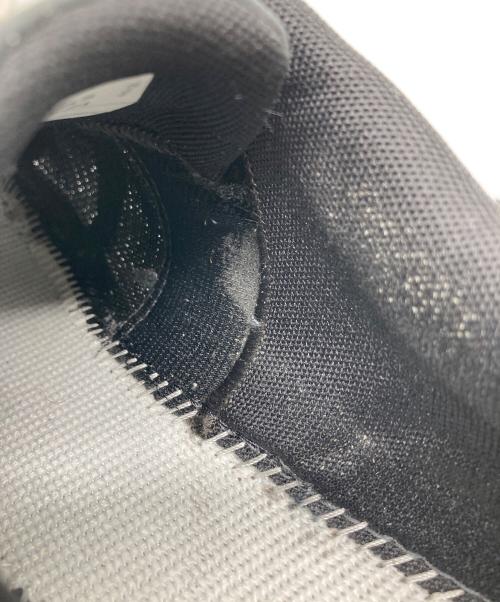 on（オン）on (オン) Cloud 5 (クラウド 5) ランニングシューズ　スポーツ ブラック サイズ:24cmの古着・服飾アイテム