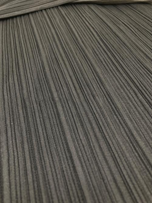 PLEATS PLEASE（プリーツプリーズ）PLEATS PLEASE (プリーツプリーズ) プリーツカーディガン ブラック サイズ:3の古着・服飾アイテム