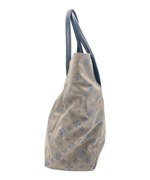 russet（ラシット）russet (ラシット) 総柄トートバッグ　A4収納　大容量　日本製 グレー×ブルー サイズ:実寸参照の古着・服飾アイテム