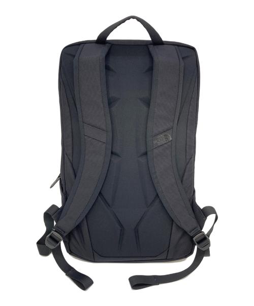 THE NORTH FACE（ザ ノース フェイス）THE NORTH FACE (ザ ノース フェイス) シャトルデイパックスリム バックパック　リュック　通勤　通学 ブラック サイズ:実寸参照の古着・服飾アイテム