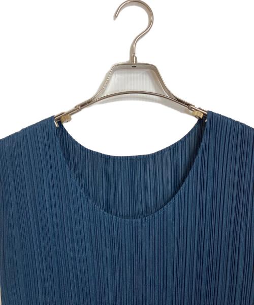 PLEATS PLEASE（プリーツプリーズ）PLEATS PLEASE (プリーツプリーズ) プリーツノースリーブ ロングフレアワンピース　デザインワンピース　ロングワンピース　日本製 ネイビー サイズ:2の古着・服飾アイテム