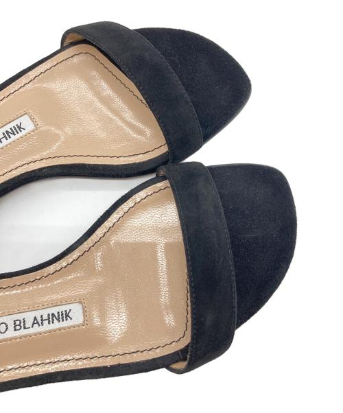 Manolo Blahnik（マノロブラニク）Manolo Blahnik (マノロブラニク) フラットサンダル　ストラップサンダル　ローヒール　イタリア製 ブラック サイズ:34 1/2の古着・服飾アイテム