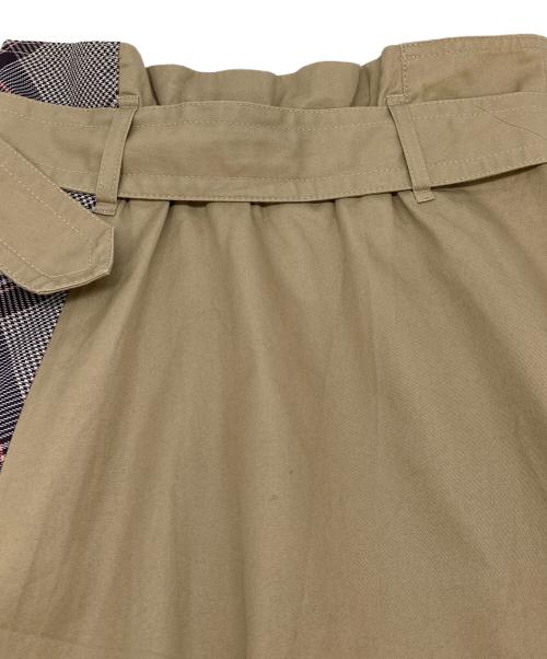 BLUE LABEL CRESTBRIDGE（ブルーレーベルクレストブリッジ）BLUE LABEL CRESTBRIDGE (ブルーレーベルクレストブリッジ) チェック切替チノスカート　ロングスカート ベージュ×ブラウン サイズ:36の古着・服飾アイテム