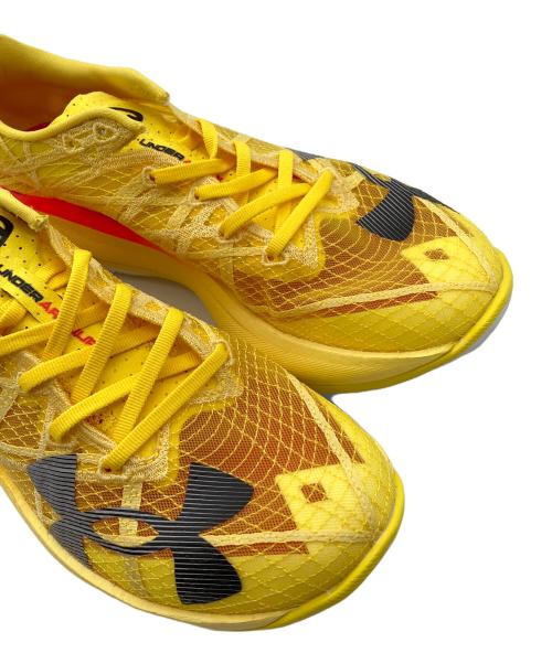UNDER ARMOUR（アンダーアーマー）UNDER ARMOUR (アンダーアーマー) UAベロシティ エリート2 ランニングシューズ イエロー サイズ:UK7.5の古着・服飾アイテム