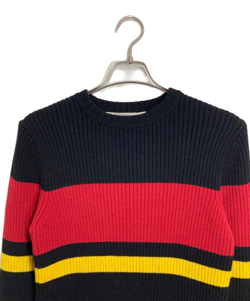 JOHN LAWRENCE SULLIVAN（ジョン ローレンス サリバン）JOHN LAWRENCE SULLIVAN (ジョン ローレンス サリバン) カラーブロックセーター ブラック×レッド サイズ:XSの古着・服飾アイテム