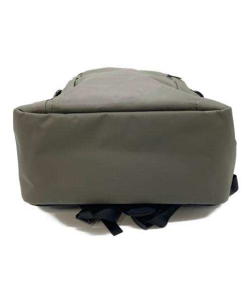 THE NORTH FACE（ザ ノース フェイス）THE NORTH FACE (ザ ノース フェイス) BCヒューズボックス2　リュック　スポーツ　アウトドア　通学 カーキ サイズ:実寸参照の古着・服飾アイテム
