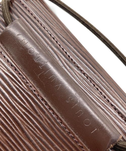 LOUIS VUITTON（ルイ ヴィトン）LOUIS VUITTON (ルイ ヴィトン) エピ 三つ折り財布 ポルトフォイユ エラスティック モカ　ウォレット　ミニウォレット　コンパクト ブラウン サイズ:実寸参照の古着・服飾アイテム