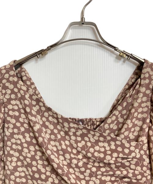 HER LIP TO（ハーリップトゥ）Her lip to (ハーリップトゥ) チェリーパターン ワンピース　ロングワンピース　総柄　さくらんぼ ピンク サイズ:Mの古着・服飾アイテム