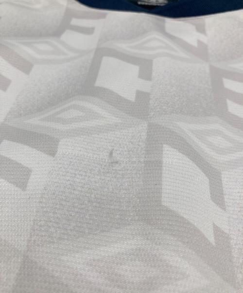 UMBRO（アンブロ）UMBRO (アンブロ) CITY BOYS FC (シティボーイズ エフシー) 417別注 game shirt  ゲームシャツ　プリントTシャツ グレー×ネイビー サイズ:Sの古着・服飾アイテム