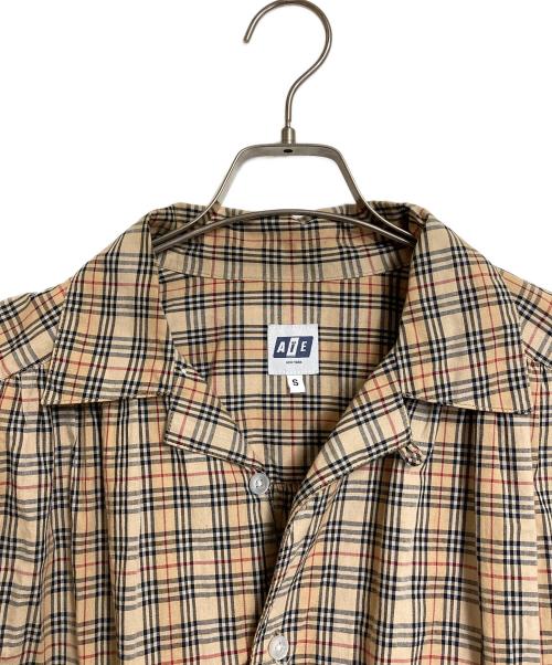 AiE（エーアイイー）AiE (エーアイイー) Painter shirt Cotton Plaid ペインターシャツ　長袖シャツ　チェックシャツ　USA製　オーバーサイズ ベージュ サイズ:Sの古着・服飾アイテム