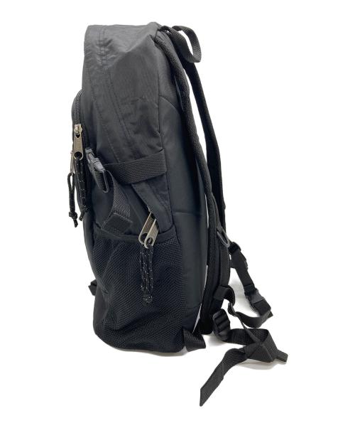 EASTPAK（イーストパック）EASTPAK (イーストパック) RAVE SKATEBOARDS バックパック　リュック　通学 ブラック サイズ:実寸参照の古着・服飾アイテム