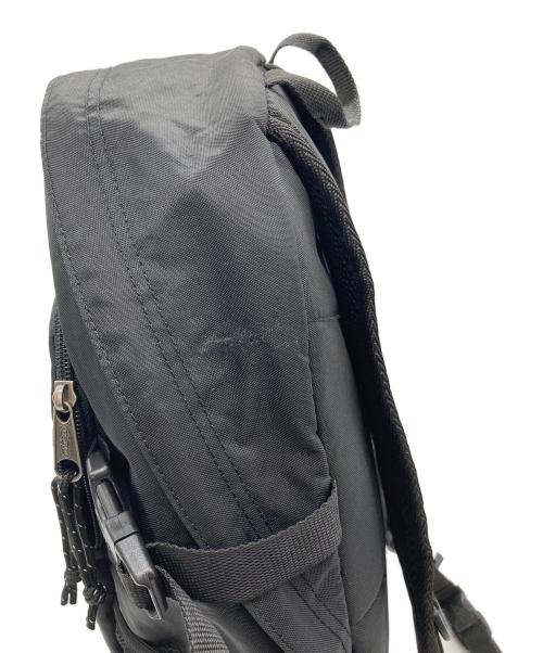 EASTPAK（イーストパック）EASTPAK (イーストパック) RAVE SKATEBOARDS バックパック　リュック　通学 ブラック サイズ:実寸参照の古着・服飾アイテム