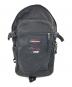 EASTPAK（イーストパック）の古着「バックパック　リュック　通学」｜ブラック