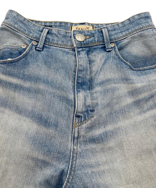 YANUK（ヤヌーク）YANUK (ヤヌーク) LILITH リリス カットオフ デニム　ジーンズ　日本製 ブルー サイズ:23の古着・服飾アイテム