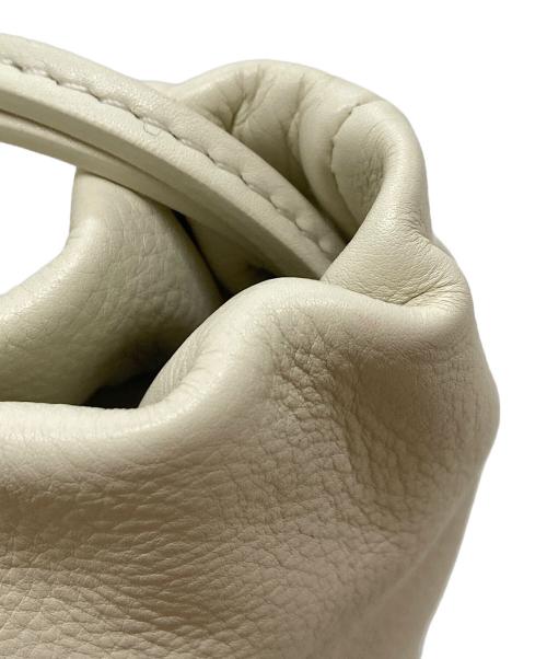 THE ROW（ザ ロウ）THE ROW (ザ ロウ) Bourse Phone Case  ブルス スマホケース  ショルダーバッグ　ミニバッグ　イタリア製 ホワイト サイズ:実寸参照の古着・服飾アイテム