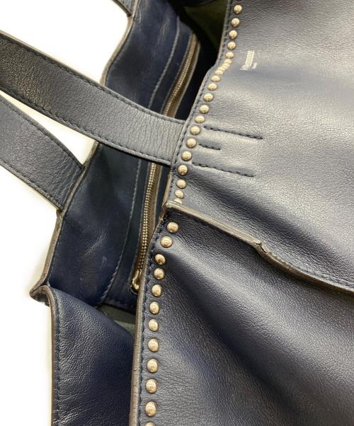 J&M DAVIDSON（ジェイ＆エム デヴィッドソン）J&M DAVIDSON (ジェイ＆エム デヴィッドソン) ベルミニスタッズトートバッグ　セレモニー ネイビー サイズ:実寸参照の古着・服飾アイテム