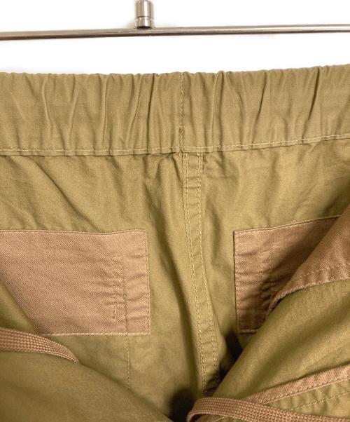 FRAMeWORK（フレームワーク）FRAMeWORK (フレームワーク) コットンイージータックバレルパンツ　ワイドパンツ　25SS 25年 ブラウン サイズ:40の古着・服飾アイテム