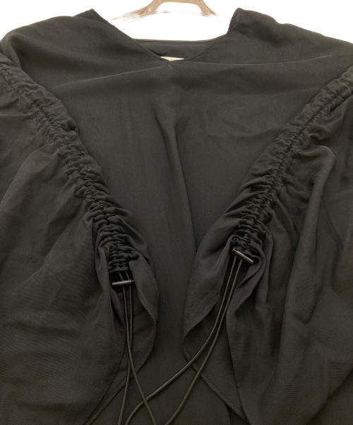 Maison Margiela（メゾンマルジェラ）Maison Margiela (メゾンマルジェラ) ドローストリング長袖ワンピース ヨツタグ　19SS  イタリア製 ブラック サイズ:40の古着・服飾アイテム