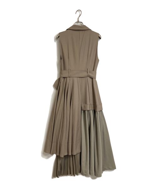 Lumier（リュミエ）Lumier (リュミエ) yukko (ユッコ) ASYMMETRY GILET DRESS   アシンメトリージレドレス   ワンピース　ロングワンピース　ノースリーブワンピース ベージュ サイズ:Sの古着・服飾アイテム