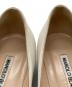 中古・古着 Manolo Blahnik (マノロブラニク) HANGISIフラットパンプス　ビジュー付パンプス　ローヒールパンプス　イタリア製 ベージュ サイズ:34 1/2：23000円