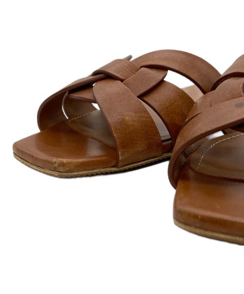 Saint Laurent Paris（サンローランパリ）Saint Laurent Paris (サンローランパリ) ニュピエストラピーサンダル　フラットサンダル　ローヒール　イタリア製 ブラウン サイズ:35の古着・服飾アイテム