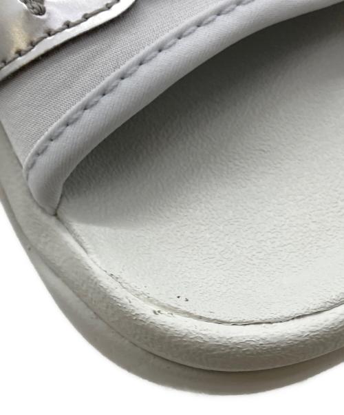 NIKE（ナイキ）NIKE (ナイキ) エア マックス ココ サンダル SE 厚底サンダル ホワイト サイズ:US7の古着・服飾アイテム