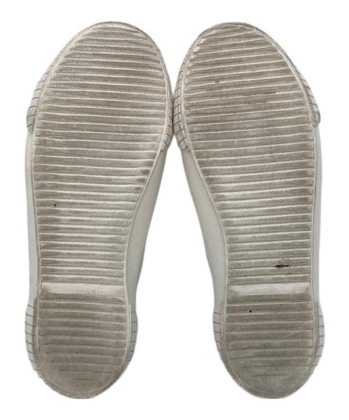 A.P.C.（アーペーセー）A.P.C. (アーペーセー) キャンバススニーカー 刺繍ロゴ　カジュアルスニーカー アイボリー サイズ:38の古着・服飾アイテム